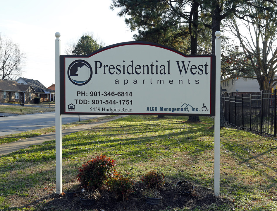 Presidential West Apartments in Memphis, TN - Building Photo