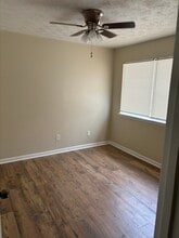 923 Pine Oak Trl in Austell, GA - Building Photo - Building Photo