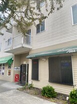 9000 Renton Ave S in Seattle, WA - Building Photo