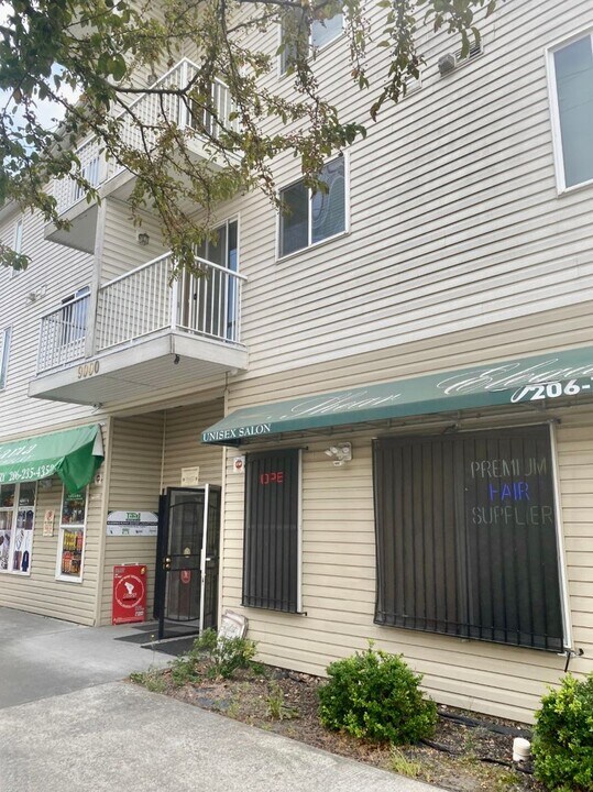 9000 Renton Ave S in Seattle, WA - Building Photo