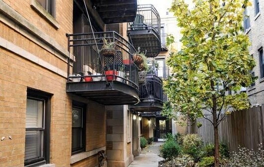 4938 N Winthrop Ave in Chicago, IL - Building Photo - Building Photo