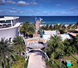 3000 N Palm Aire Dr in Pompano Beach, FL - Building Photo - Building Photo