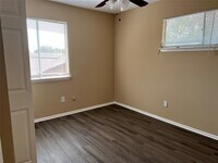 2518 Ridge Hollow Dr photo'
