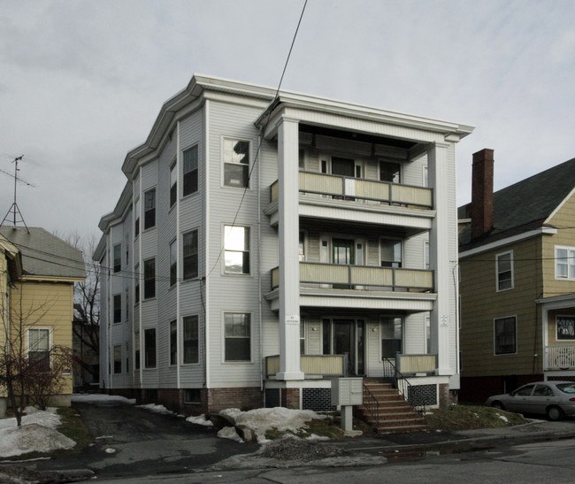 88 Bartlett St in Lewiston, ME - Building Photo - Building Photo