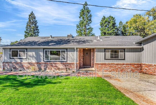 275 Cameo Dr in Danville, CA - Building Photo - Building Photo
