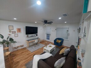 1850 Portsmouth St in Houston, TX - Building Photo - Building Photo