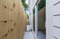 835 Paul Quinn St photo'