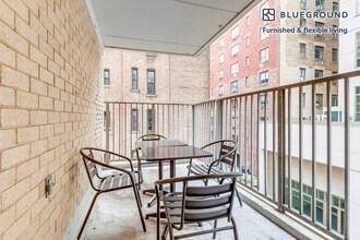 50 W 97th St in New York, NY - Building Photo - Building Photo