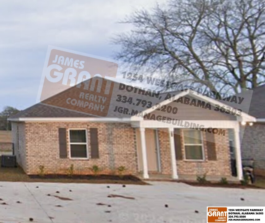 9953 S Park Ave in Dothan, AL - Building Photo