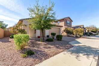 12109 W Desert Moon Way in Peoria, AZ - Building Photo - Building Photo