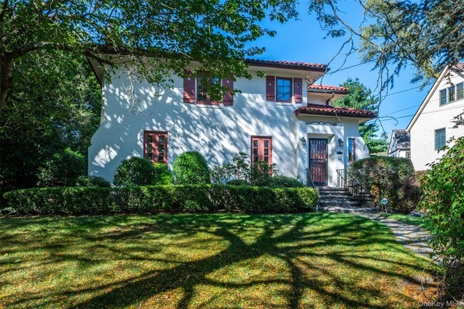 property at 3 Hamilton Rd