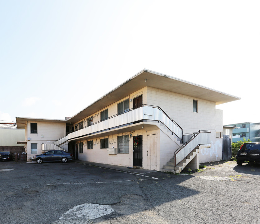 805 Kopke St in Honolulu, HI - Building Photo