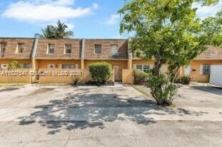2625 NW 60th Way in Sunrise, FL - Building Photo