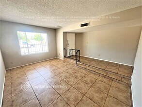 4607 W Orangewood Ave in Glendale, AZ - Building Photo - Building Photo