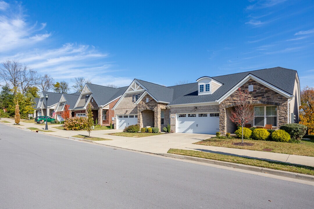 Magnolia Farms Villas in Hermitage, TN - Building Photo