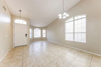 9721 W Runion Dr in Peoria, AZ - Building Photo - Building Photo