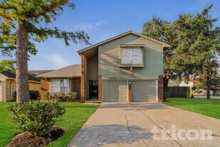 1223 Cowden Ct in Missouri City, TX - Building Photo