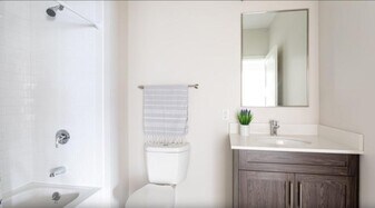 1 Mary's Wy in Lincoln, MA - Building Photo