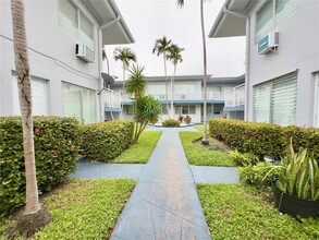 350 75th St, Unit 210 in Miami Beach, FL - Building Photo - Building Photo