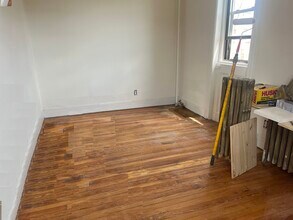 219 Park Ave in Hoboken, NJ - Building Photo - Building Photo