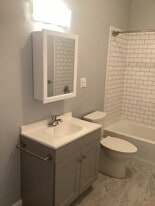 244 W Main St, Unit 2 in Waynesboro, PA - Building Photo