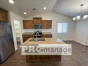 3795 Deloy Dr in Idaho Falls, ID - Building Photo - Building Photo