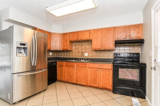 11482 Fiesta Ct in Cincinnati, OH - Building Photo - Building Photo