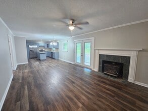 2111 Sutphin Dr in Sanford, NC - Building Photo - Building Photo