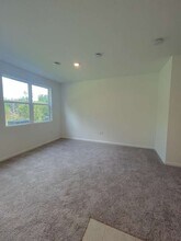 3057 Temples Xing Blvd in Davenport, FL - Building Photo - Building Photo