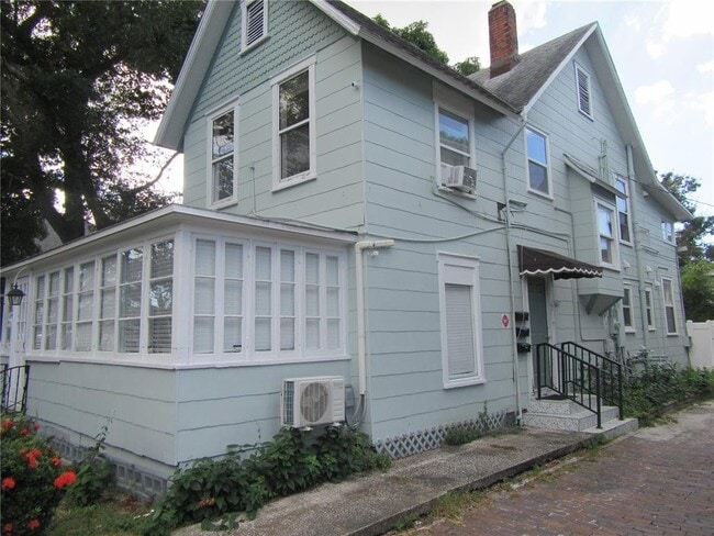 524 3rd St N in St. Petersburg, FL - Building Photo - Building Photo