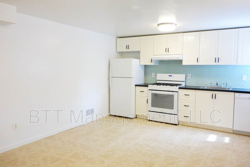 8309 Greenwood Ave in Takoma Park, MD - Building Photo