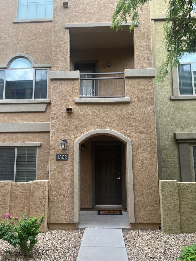 2150 W Alameda Rd, Unit 1302 in Phoenix, AZ - Building Photo - Building Photo
