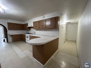 931 Emerson Ave in Calexico, CA - Building Photo - Building Photo