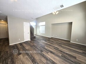 2731 Sunrise Day Ct in Las Vegas, NV - Building Photo - Building Photo