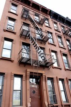 209 E 110th St in New York, NY - Building Photo - Building Photo