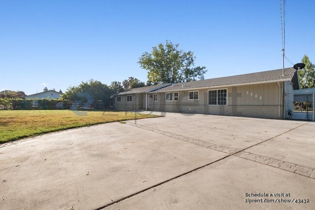 6404 E Woodward Ave in Manteca, CA - Building Photo - Building Photo