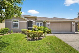 16901 Colony Lakes Blvd in Ft. Myers, FL - Building Photo