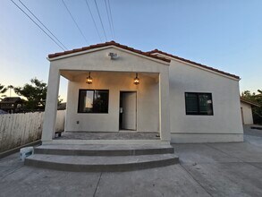 13990 Putney Rd, Unit 13990 in Poway, CA - Building Photo - Building Photo