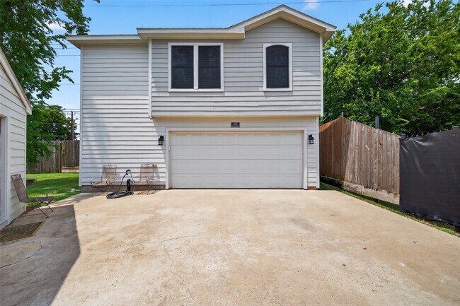 property at 3206 Arbor St