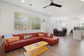 7402 Rook St in Austin, TX - Building Photo - Building Photo