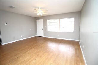 1126 10th St in Clermont, FL - Building Photo - Building Photo