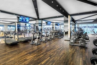 635 W 42nd St in New York, NY - Building Photo - Building Photo