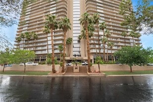 3111 Bel Air Dr in Las Vegas, NV - Building Photo