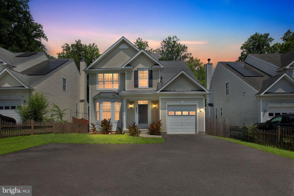 9961 Guilford Rd in Jessup, MD - Building Photo