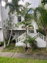 3461 NW 44th St in Lauderdale Lakes, FL - Building Photo