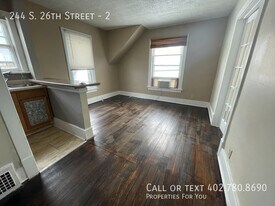 244 S 26th St in Lincoln, NE - Building Photo