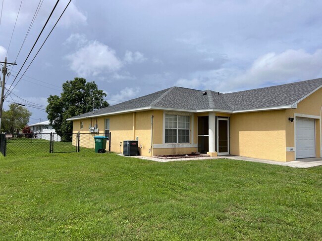 property at 630 SE 14th St