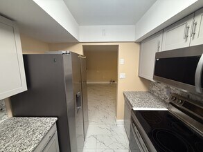 21280 Brinson Ave in Port Charlotte, FL - Building Photo - Building Photo