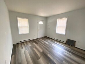 310 Jonathan St-Unit -310 in Hagerstown, MD - Building Photo - Building Photo
