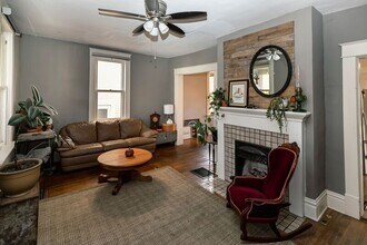2384 Glenmawr Ave in Columbus, OH - Building Photo - Building Photo